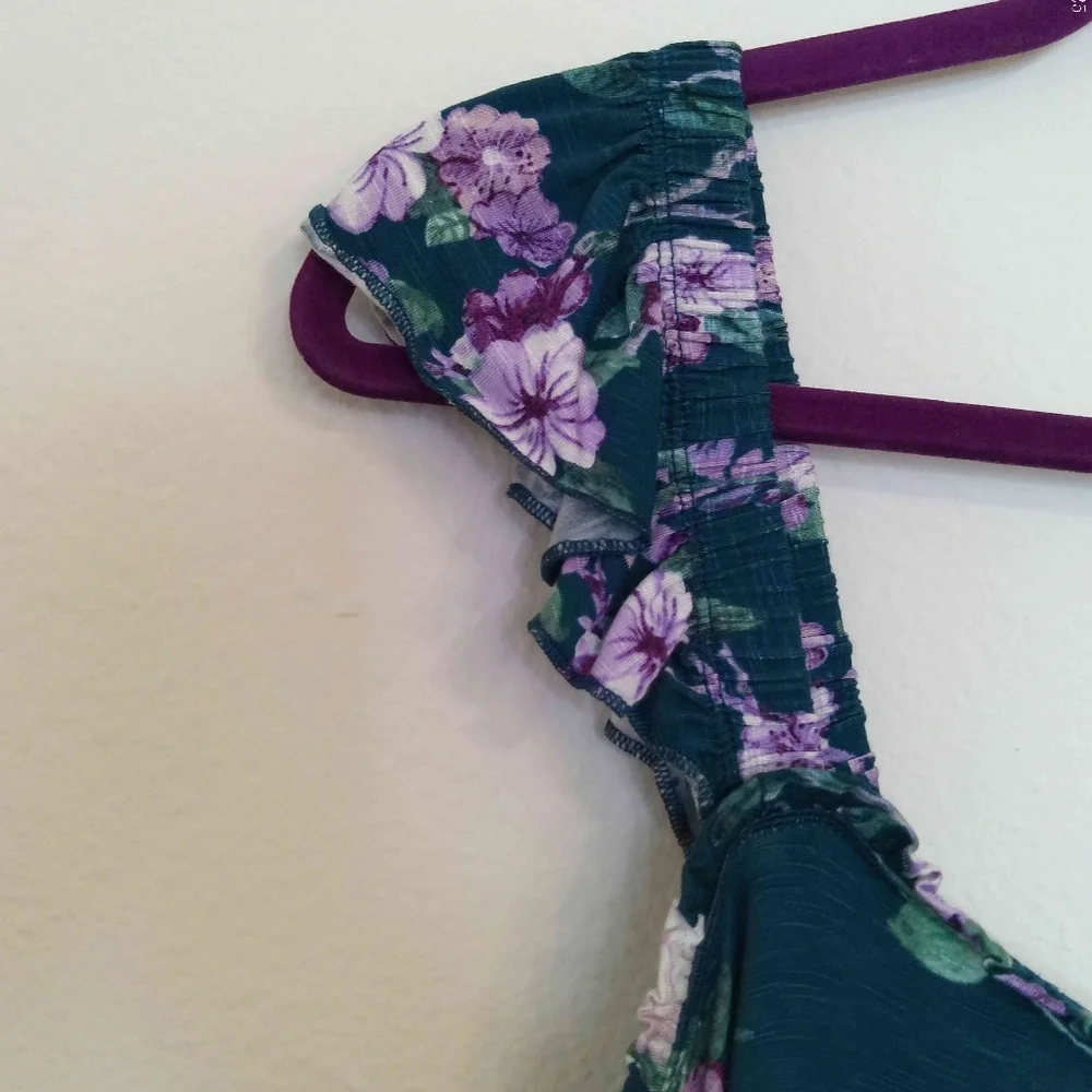 TORRID TOP - Picture 10 of 11